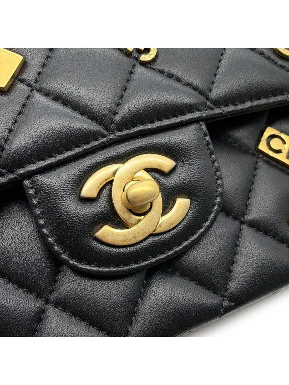 Chanel Chain Shoulder Bag Quilted 25 CC Logo Icon Charm Lambskin Double Black
